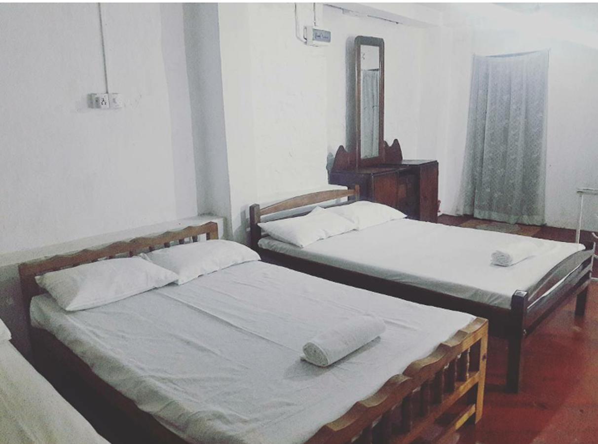 Mount View 11 Hotel Kandy Buitenkant foto