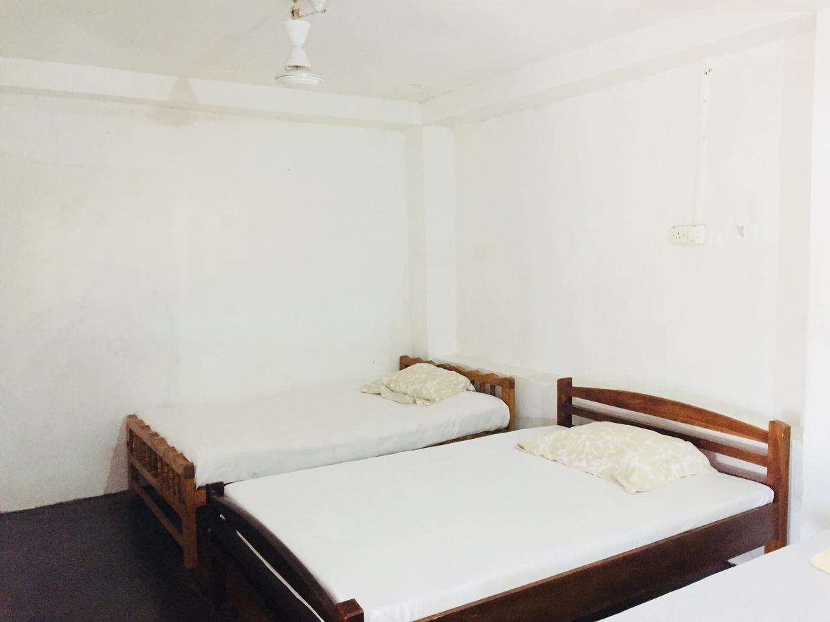 Mount View 11 Hotel Kandy Buitenkant foto